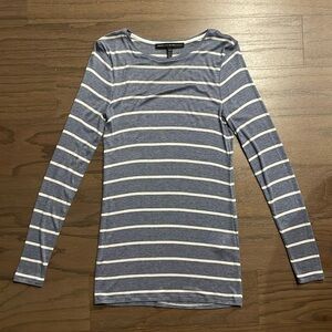 White House Black Market Blue and White Striped Long Sleeve Tee - Size X…